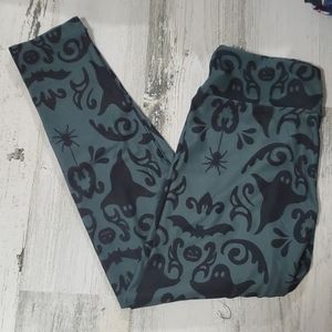 Charlie's Project Ghostly Leggings size S/M green black Halloween